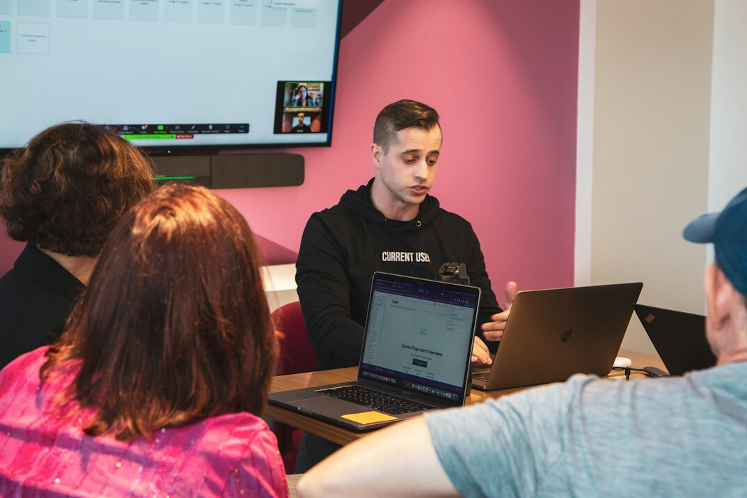 students learning programming